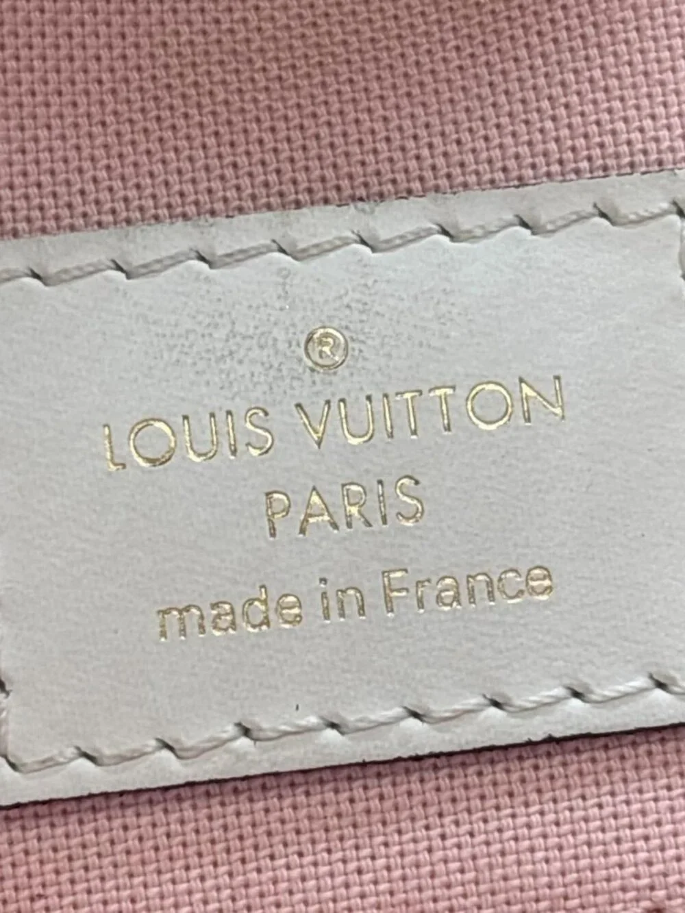 Louis Vuitton  Onthego GM Giant Monogram Tote Bag Rouge Rose